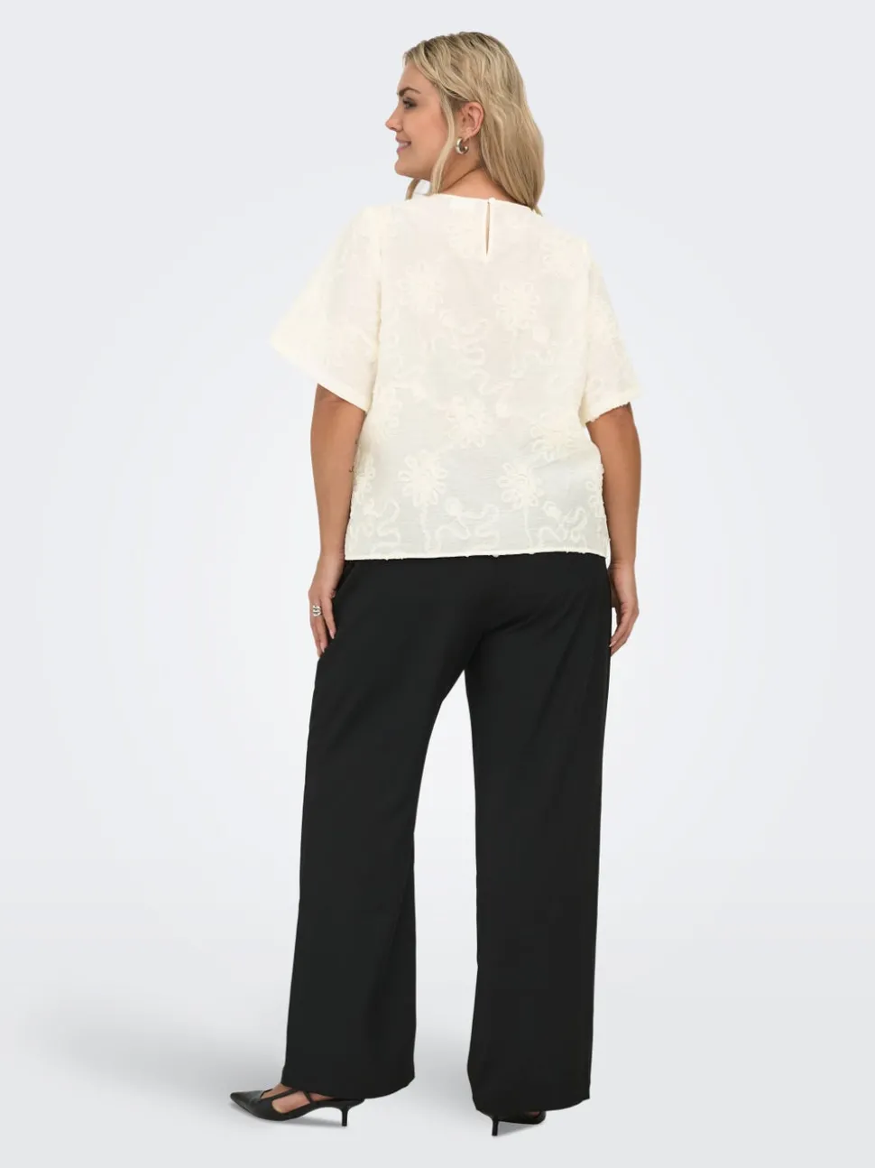 CARANILA Top