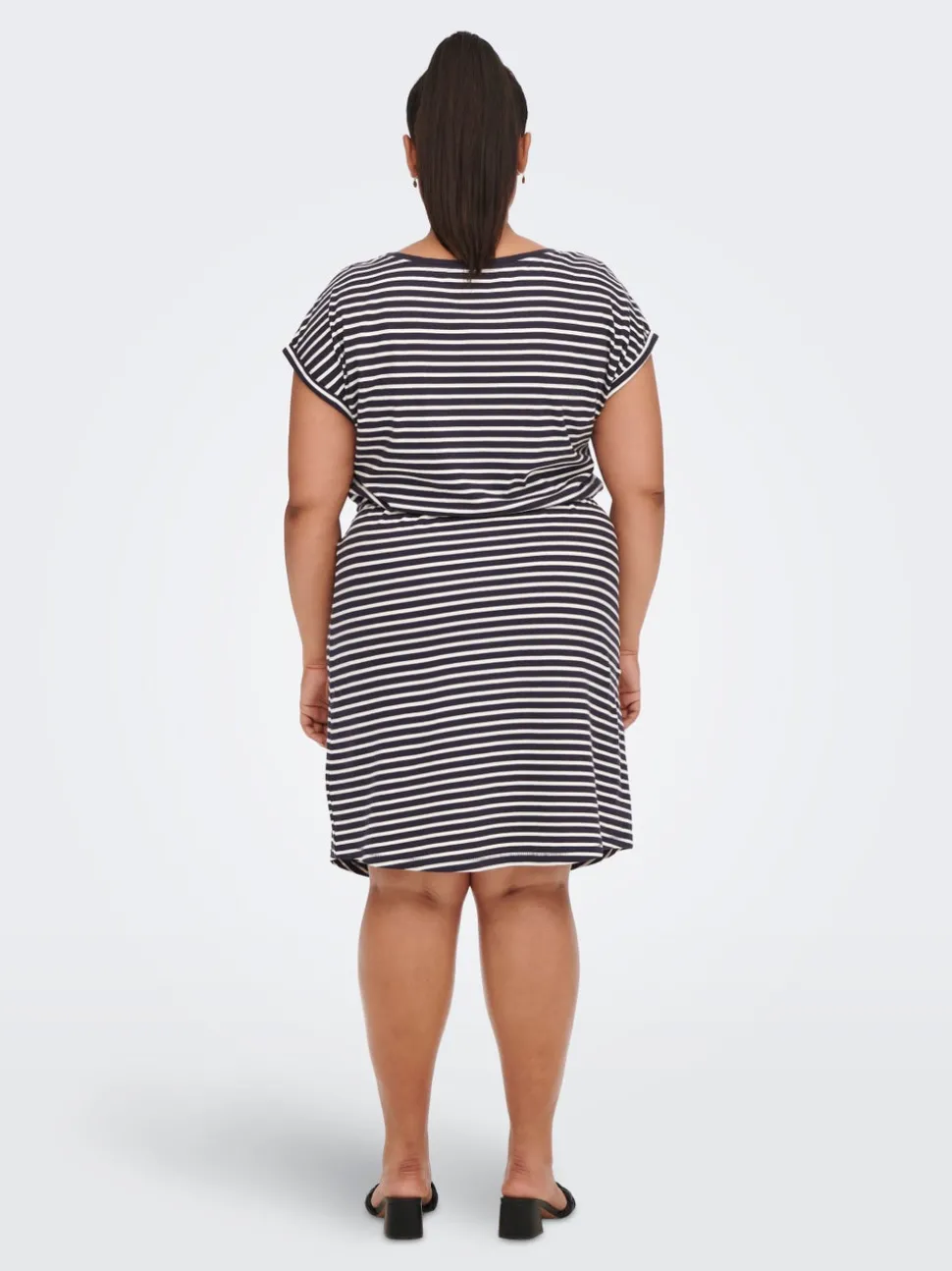 CARAPRIL Robe courte