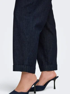 CARASHBY Straight Fit Court Jeans