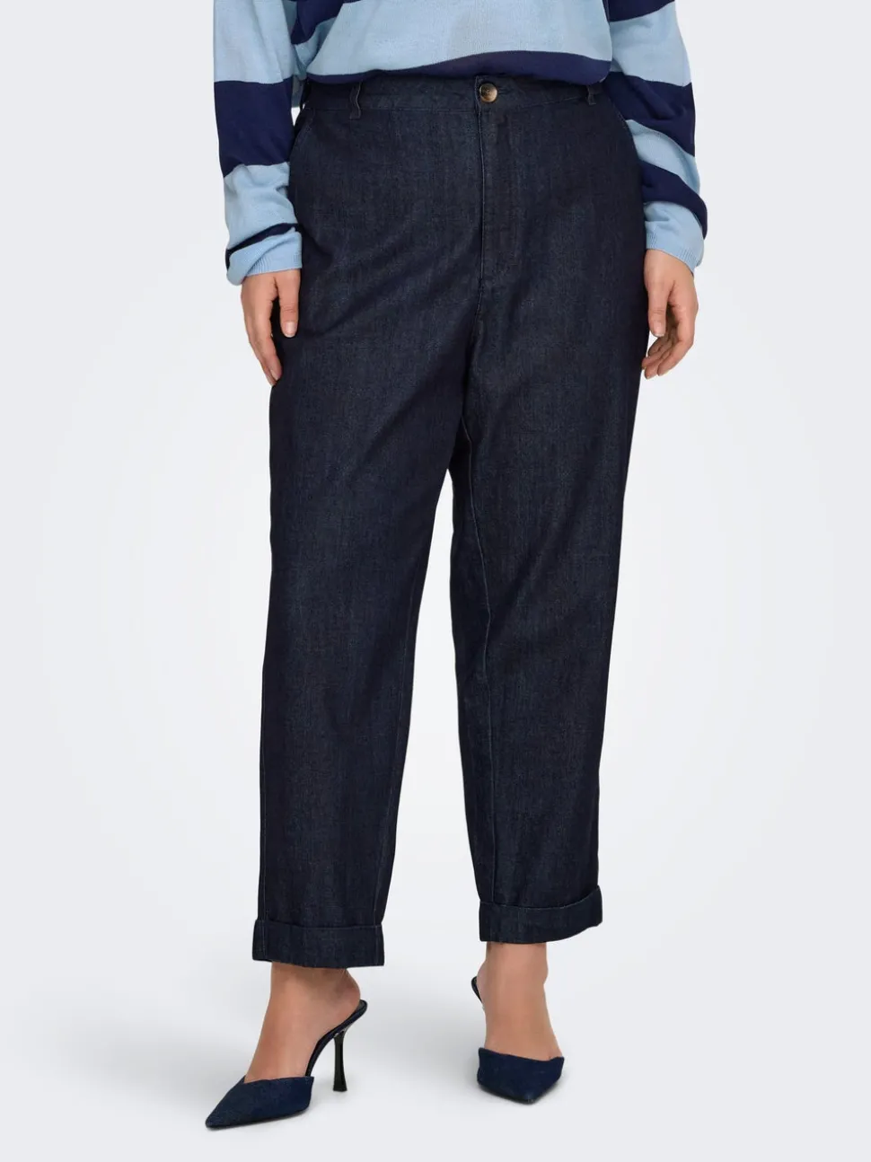 CARASHBY Straight Fit Court Jeans