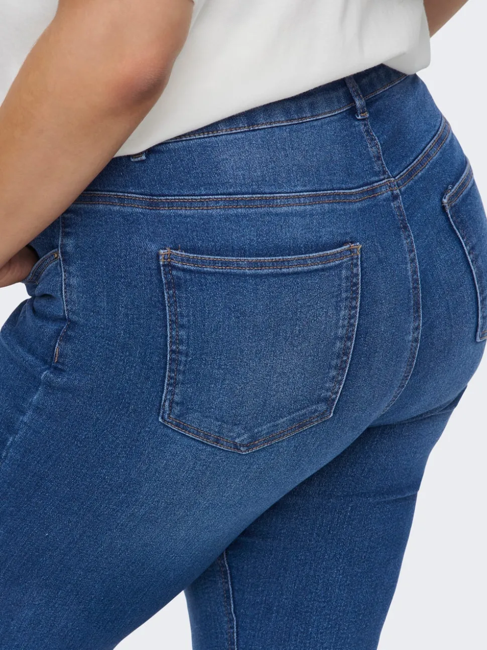 CARCHRISTINE Taille haute Flared Fit Jeans