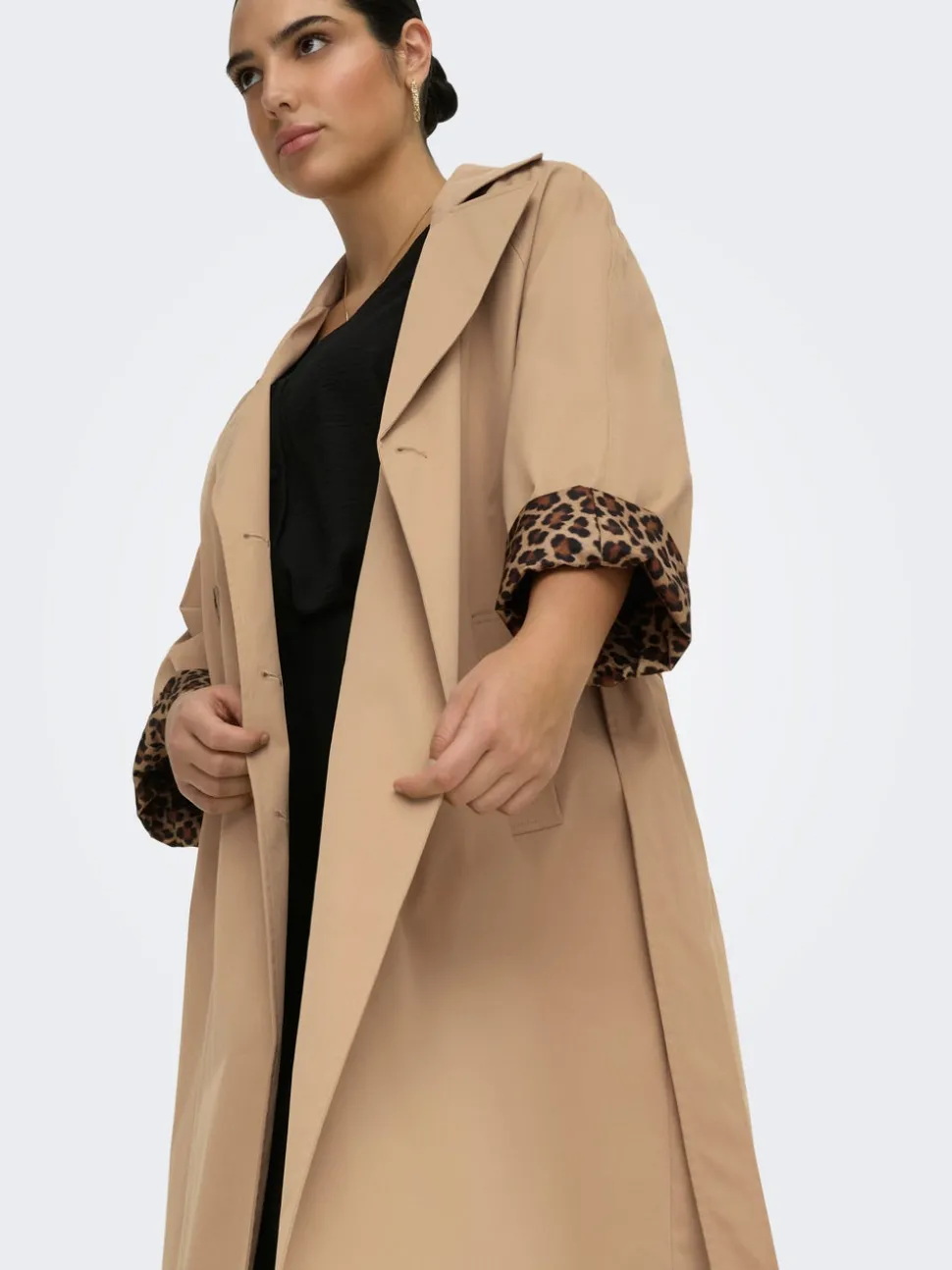 CARDORIANA Trench coat