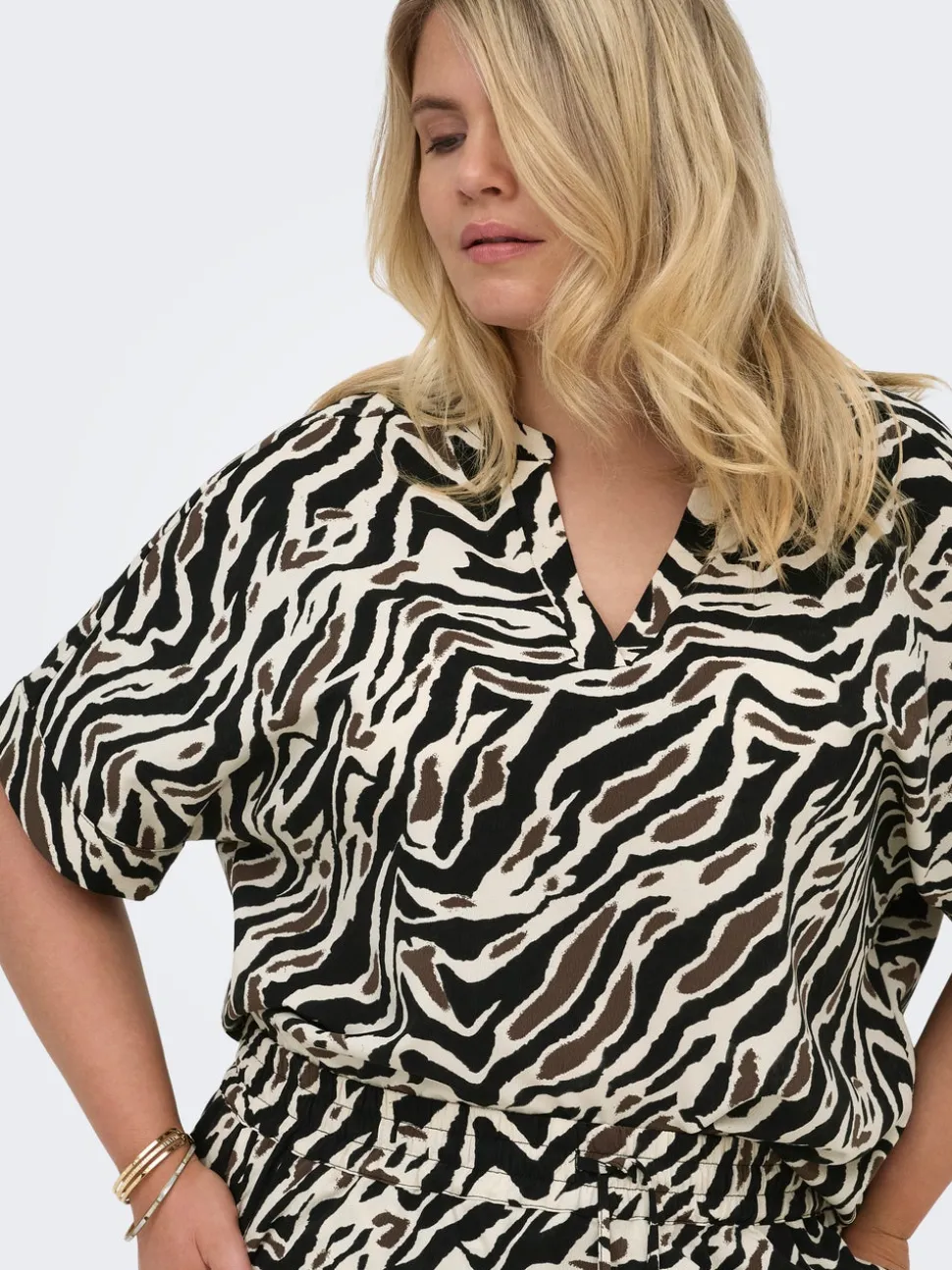 CARELITE Blouse