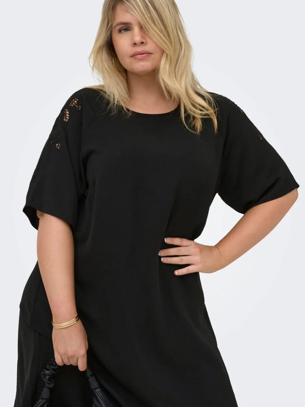 CAREVALOU Robe courte