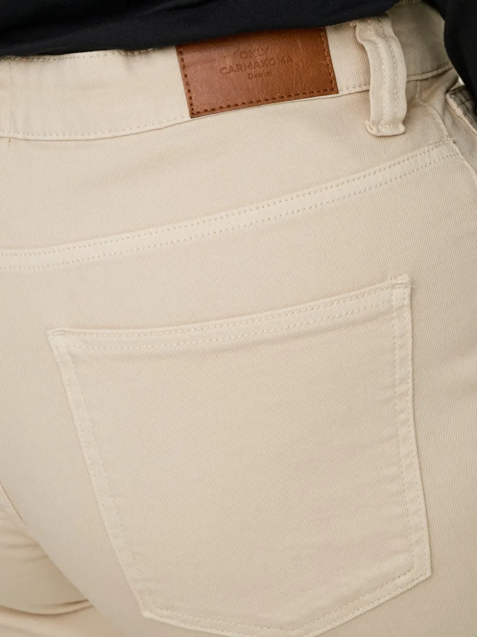 CARFRANKIE Taille haute Coupe barrel Longueur cheville Jeans