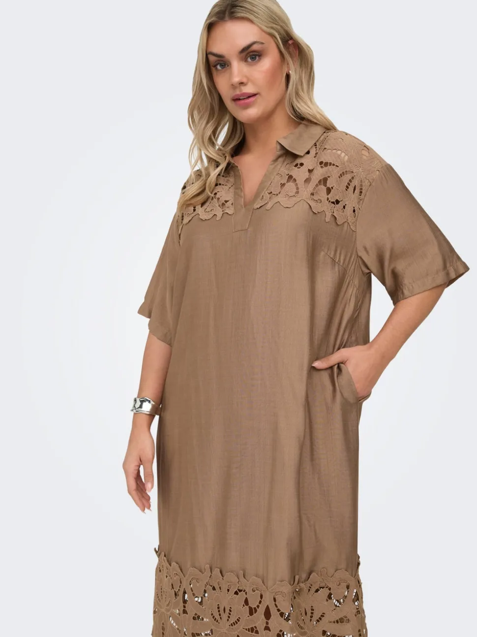 CARGELINA Robe midi