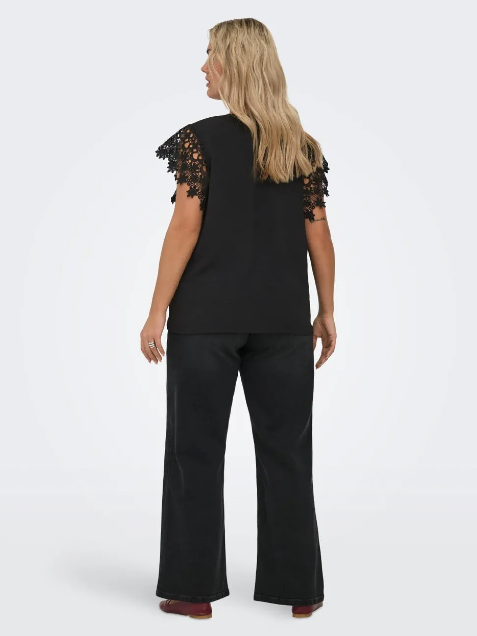 CARMETTA Top