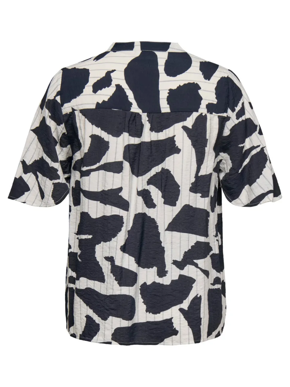 CARMISIA T-shirt