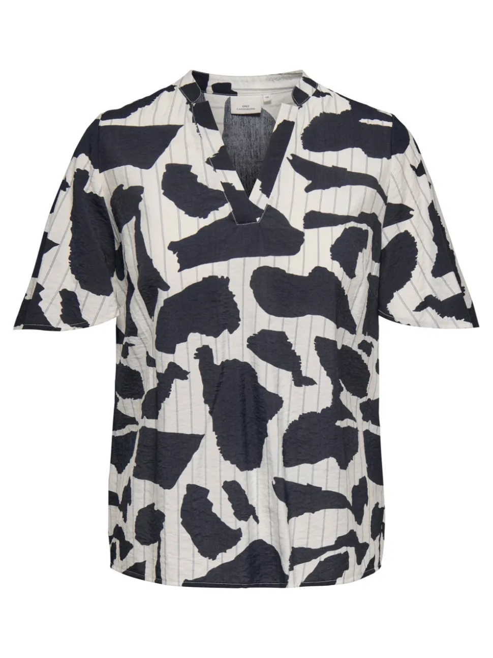 CARMISIA T-shirt