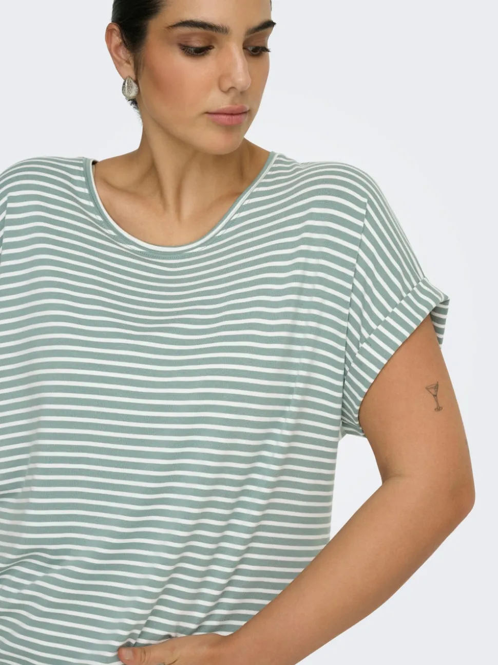CARMOSTER T-shirt