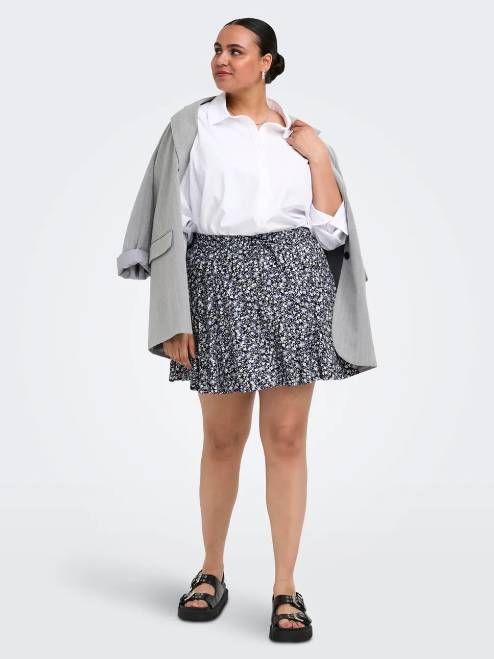 CARNALA Jupe courte Jupe-short