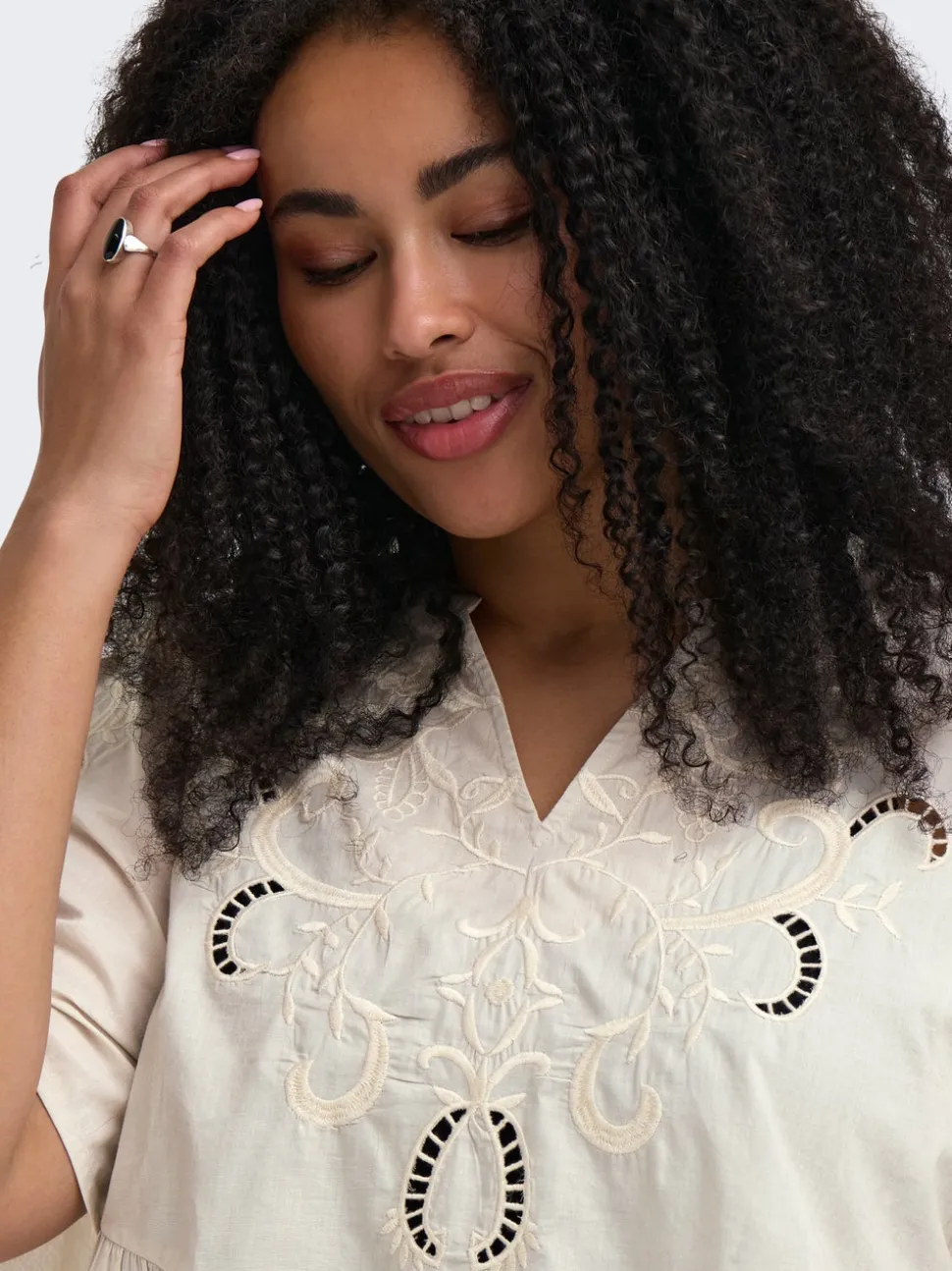 CAROAKLYN Blouse