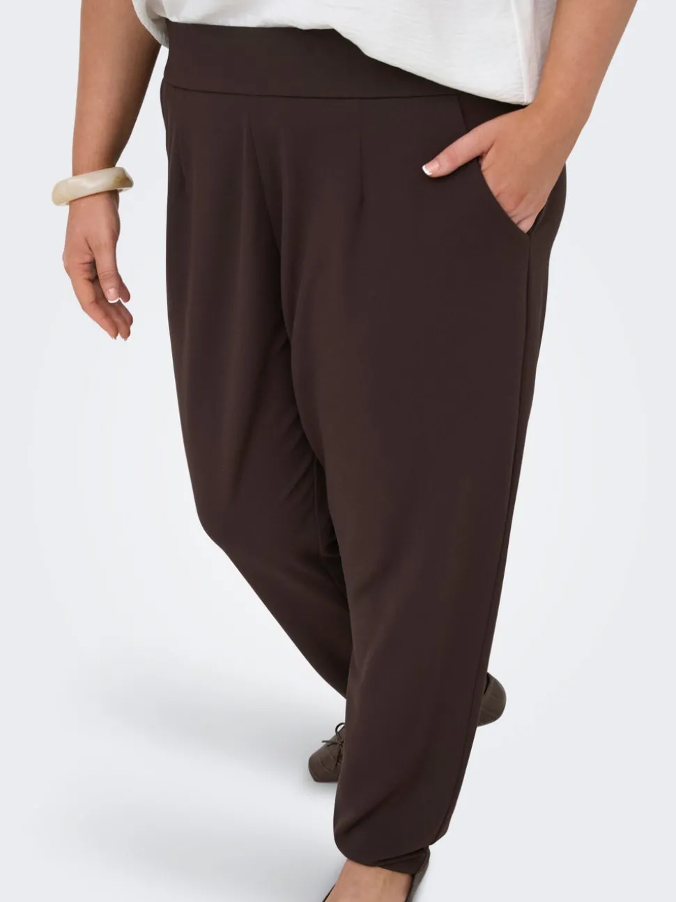 CARSTILLA pantalon cigarette