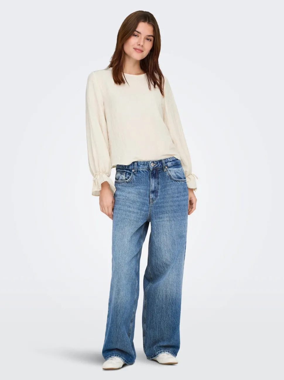 JDYCHLOE Top