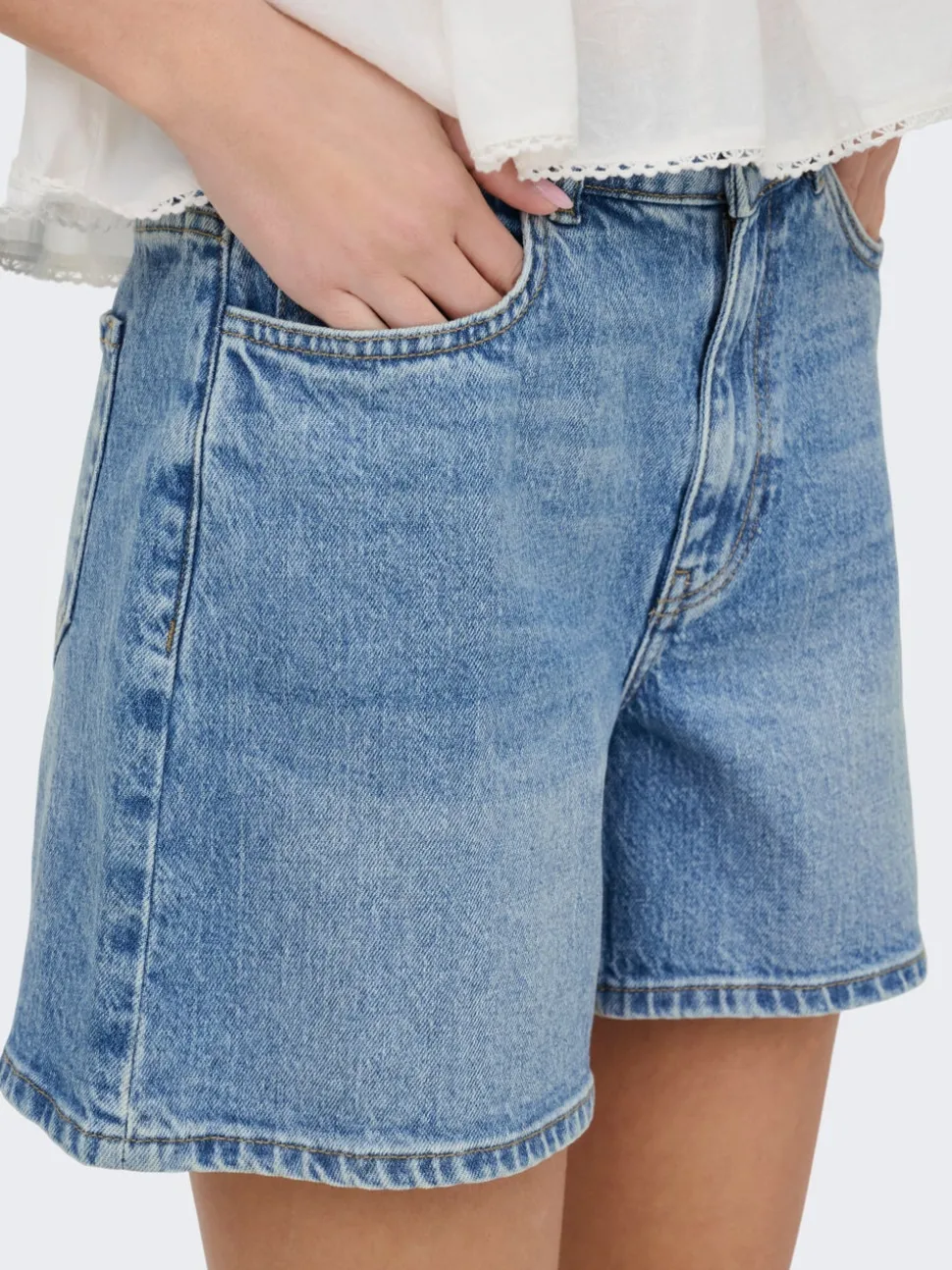 JDYLARISA Taille haute Baggy Fit Short