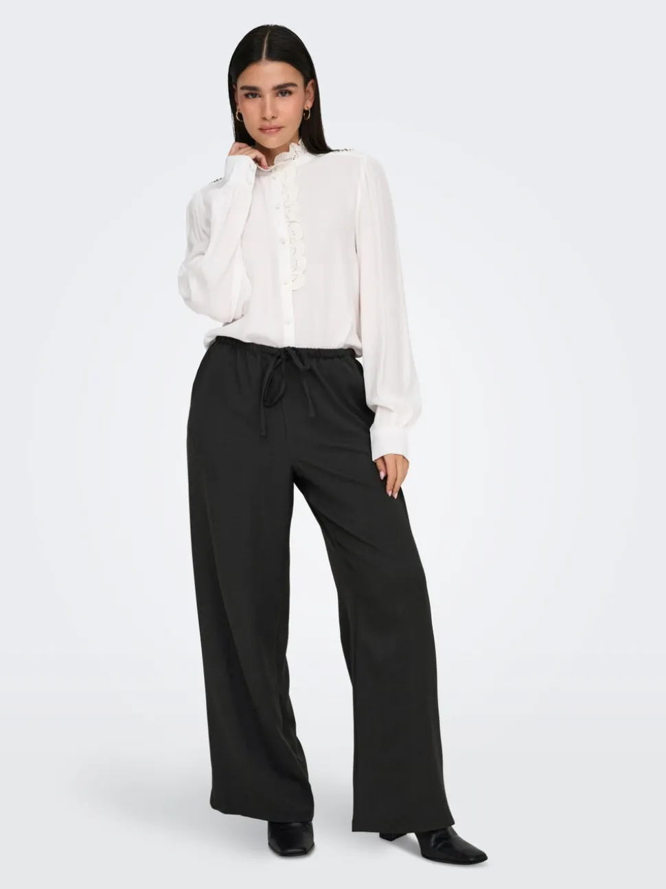 JDYNINA Wide Leg Fit Pantalon à jambe large