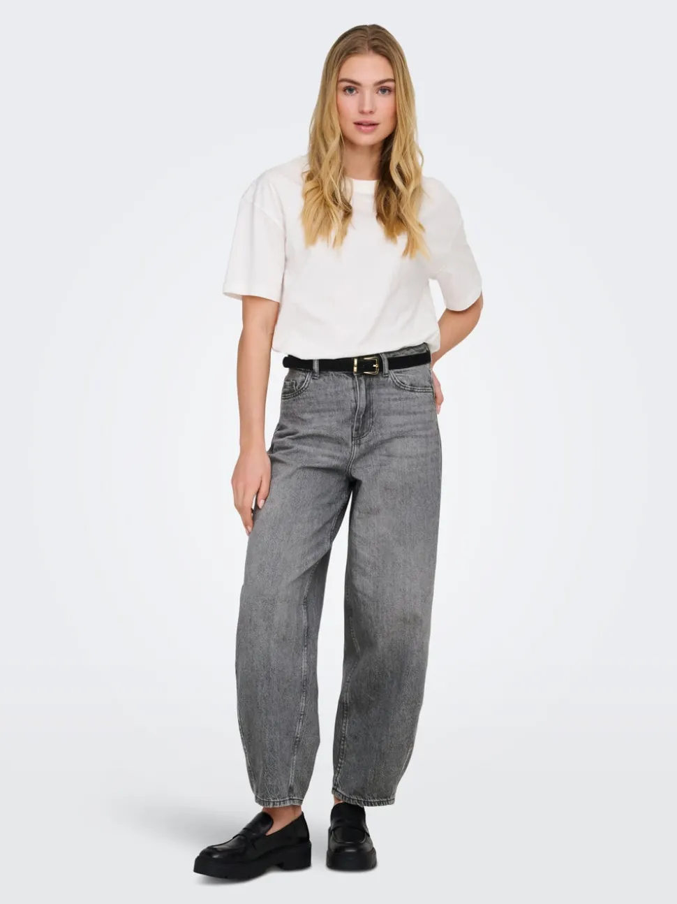 JDYSUSIE Taille moyenne Coupe barrel Jeans
