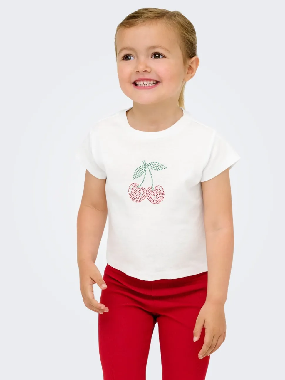KMGKIRA T-shirt