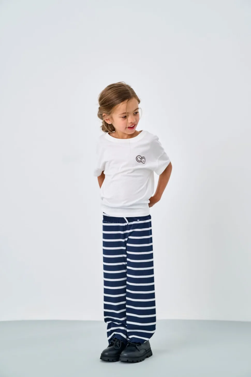 KMGLEONA T-shirt