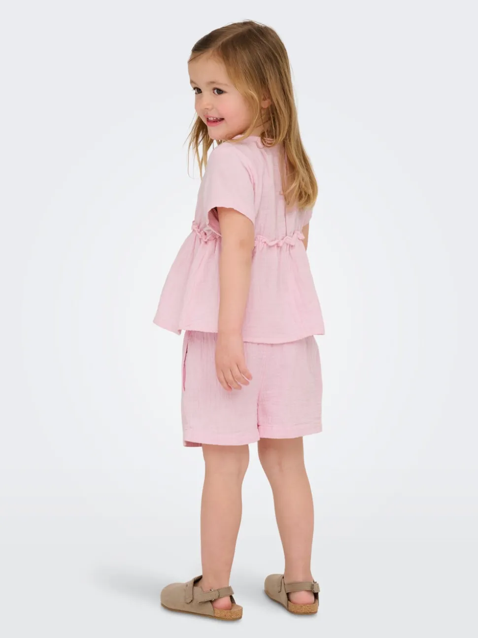 KMGTHYRA Taille moyenne Regular Fit Short