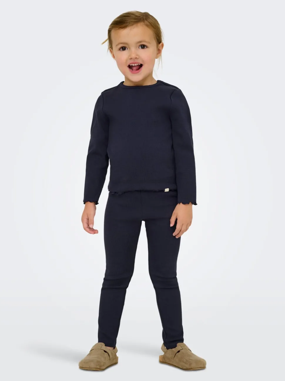 KMGTRINNY Top