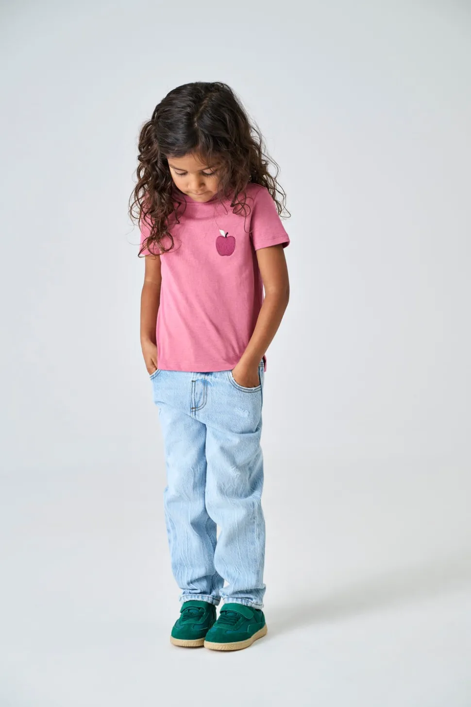 KMGVALENTINE Straight Fit Jeans