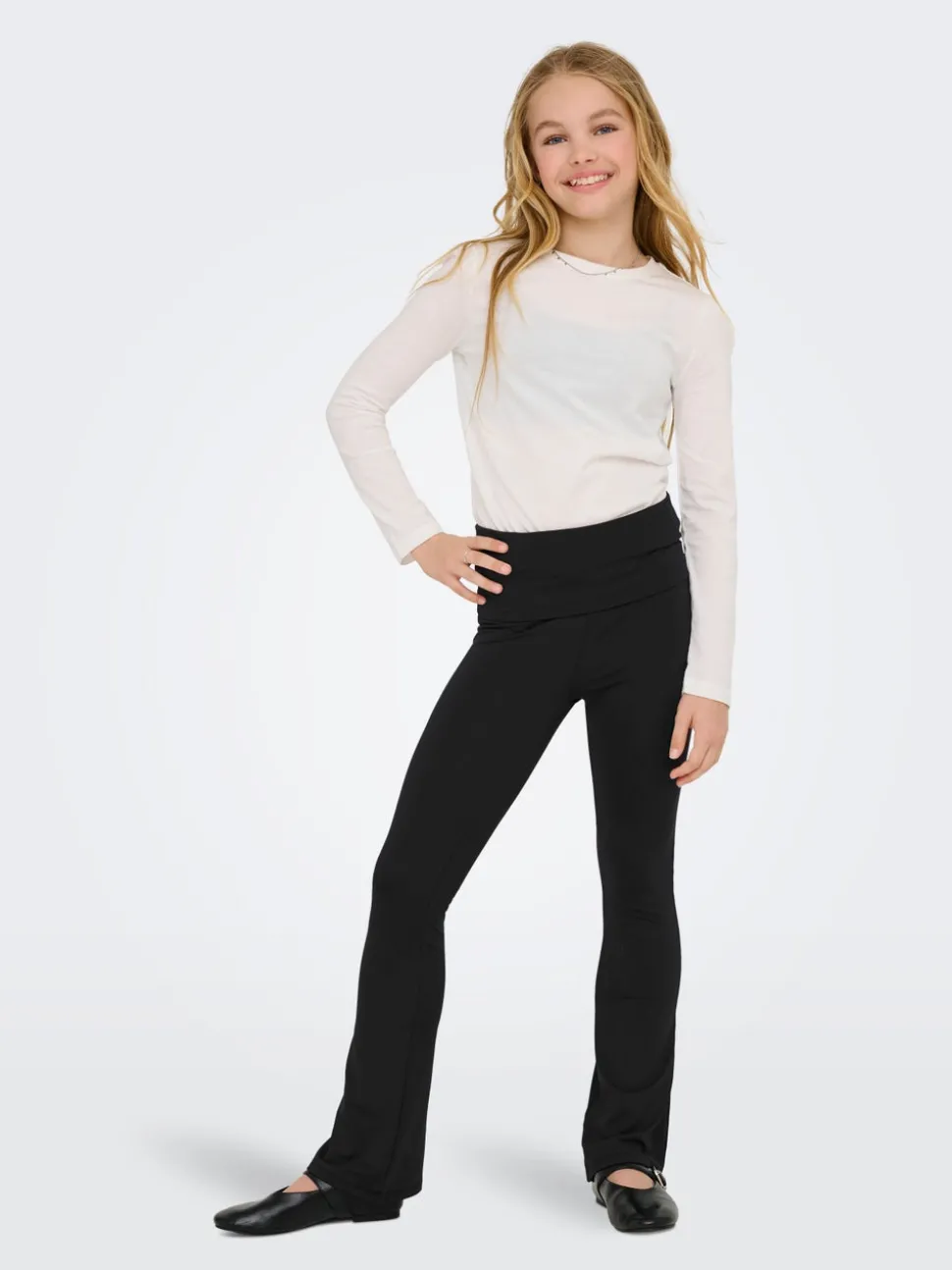 KOGEA Flared Fit Legging