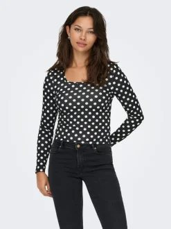 ONLANNA Top