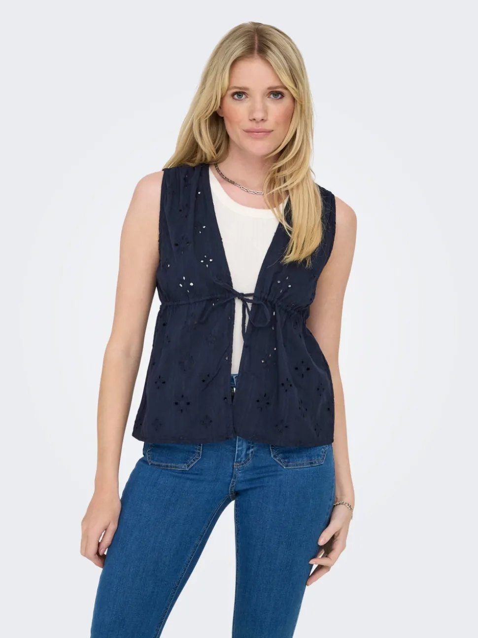 ONLASSISI Top