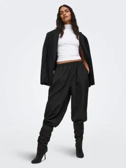 ONLAZRA Coupe barrel Pantalon style parachute