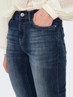 ONLBLUSH Taille moyenne Flared Fit Jeans