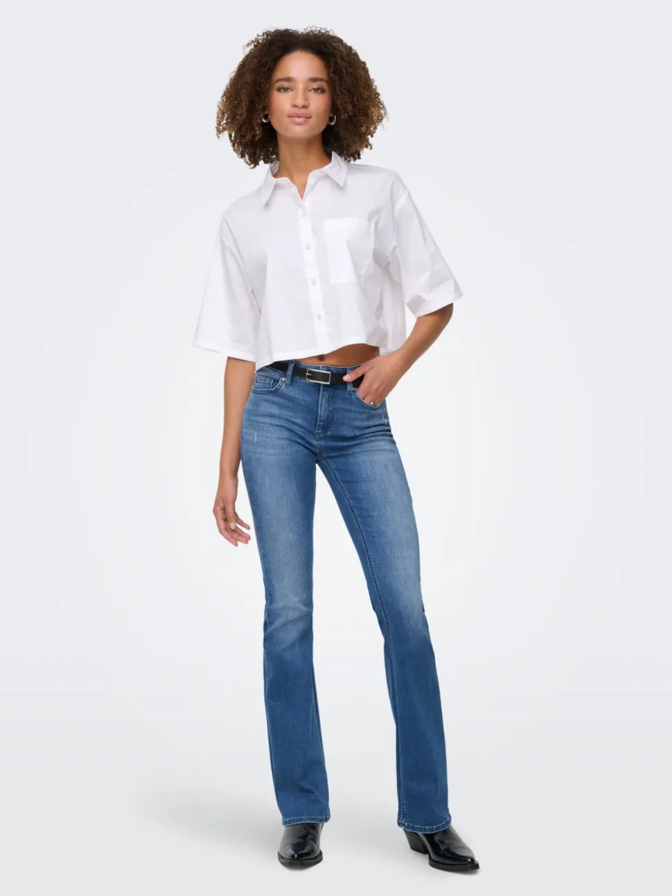 ONLBLUSH Taille moyenne Flared Fit Jeans