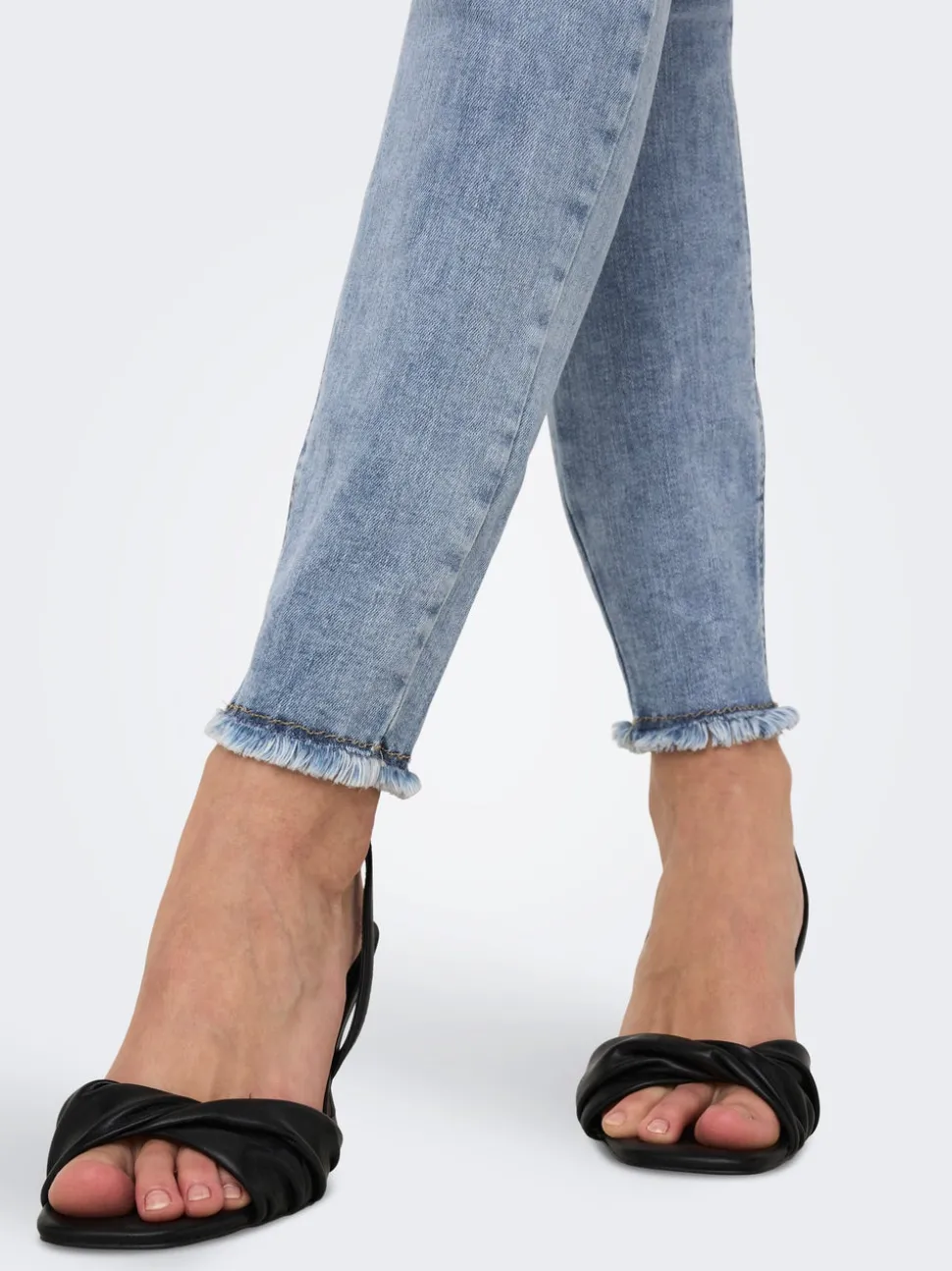 ONLBLUSH Taille moyenne Skinny Fit Longueur cheville Jeans