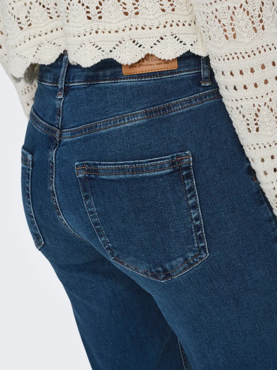 ONLBLUSH Taille moyenne Straight Fit Jeans