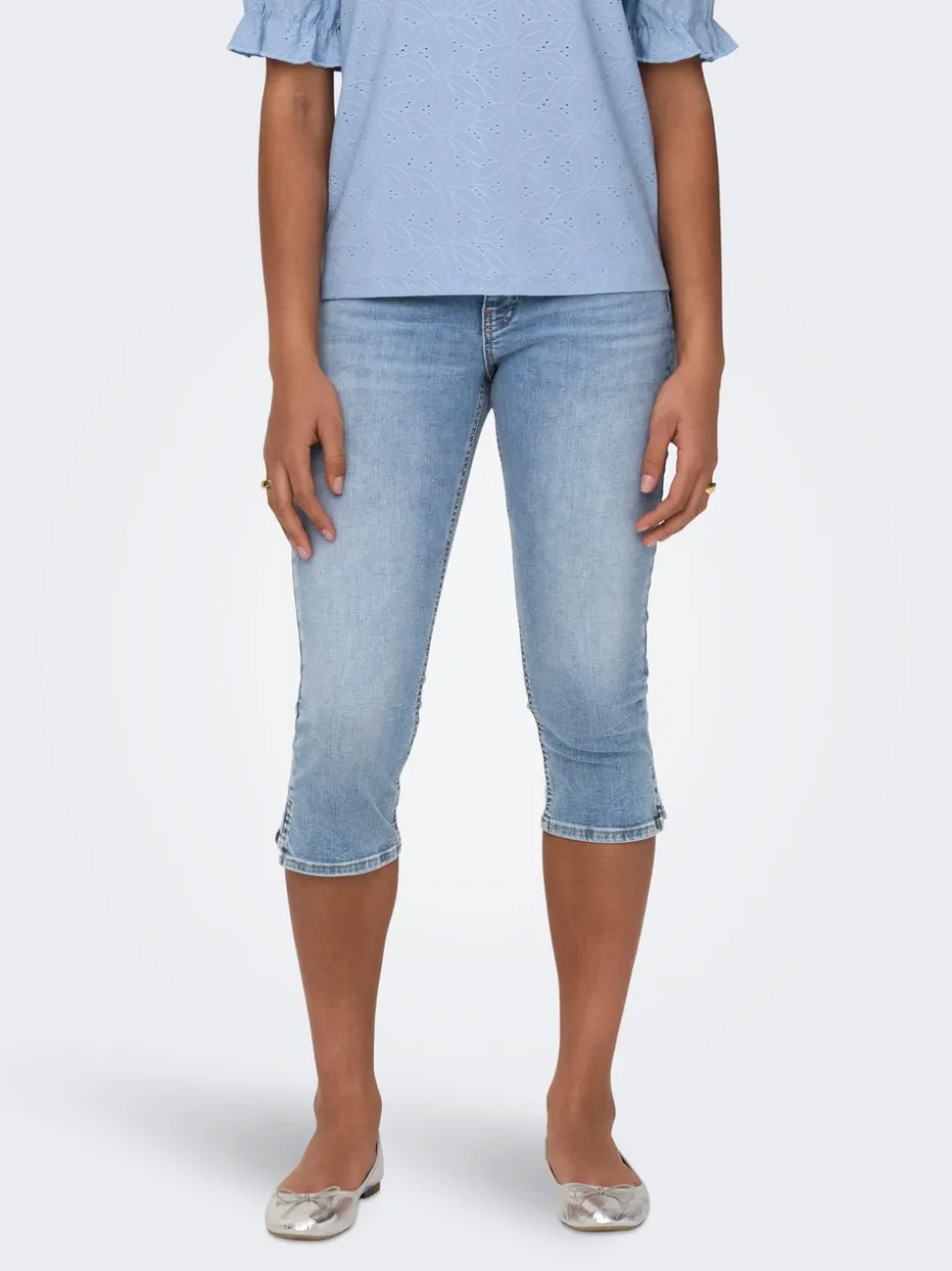 ONLBLUSH Taille moyenne Skinny Fit capri Short en denim