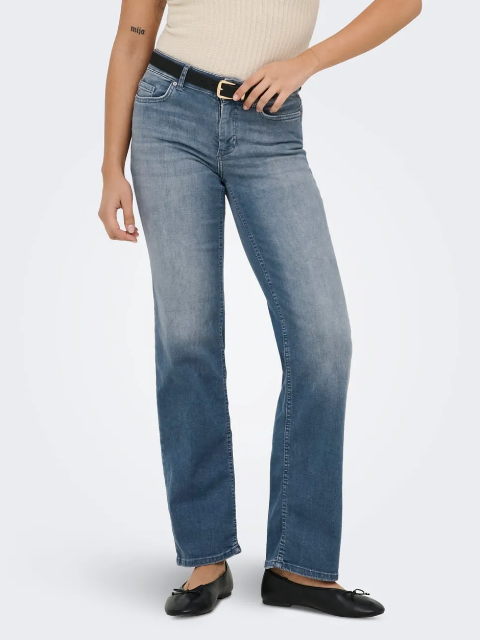 ONLBLUSH Taille moyenne Straight Fit Jeans