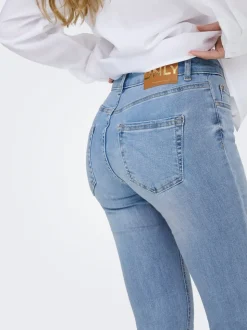 ONLBLUSH Taille moyenne Flared Fit Jeans