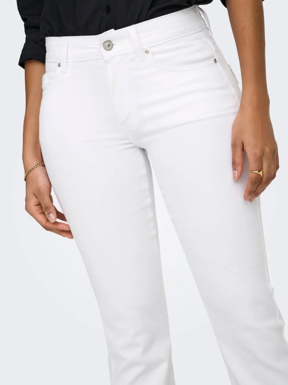 ONLBLUSH Taille moyenne Flared Fit Jeans