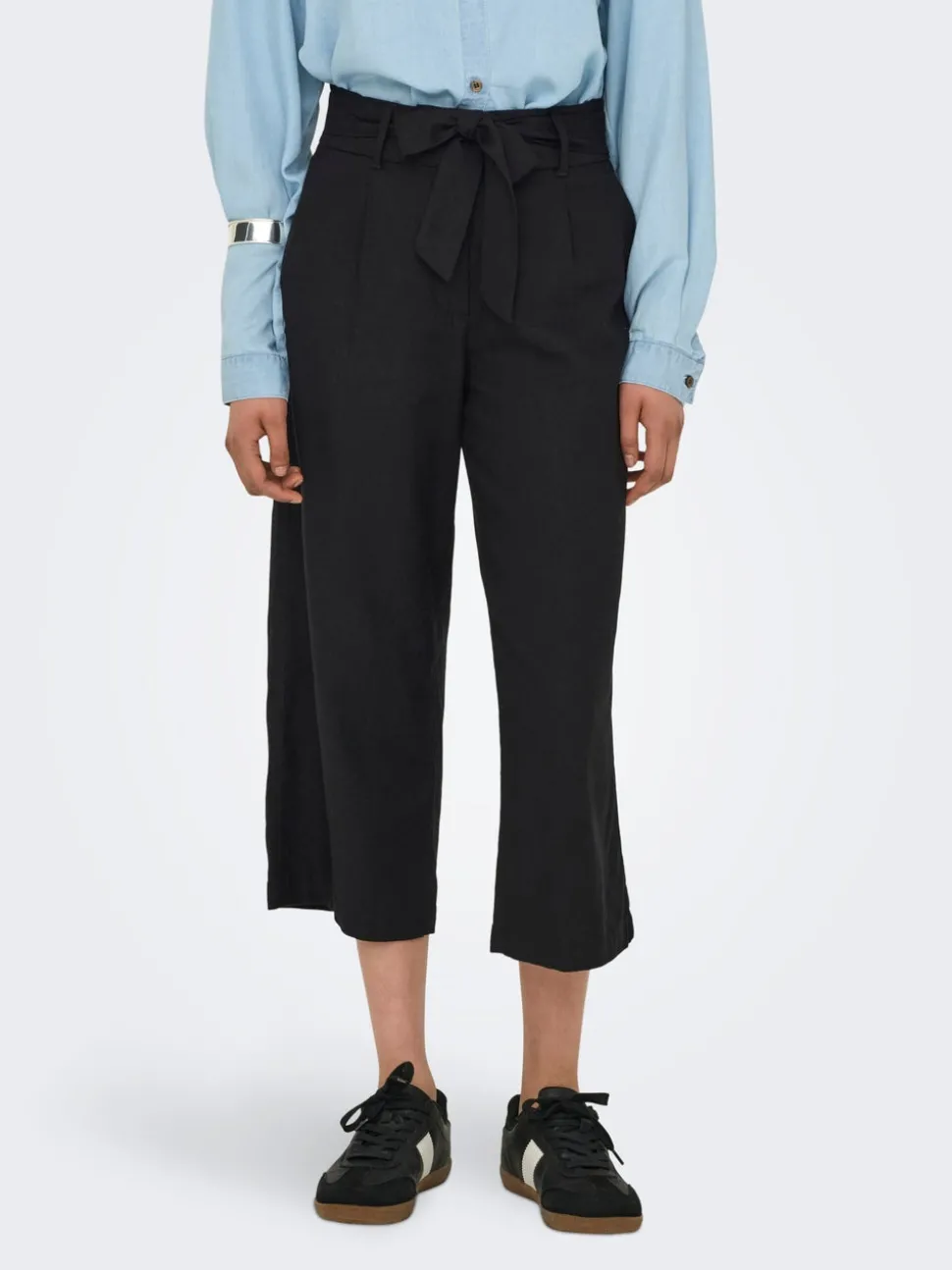 ONLCARO Cropped Fit Lin Pantalon à jambe large