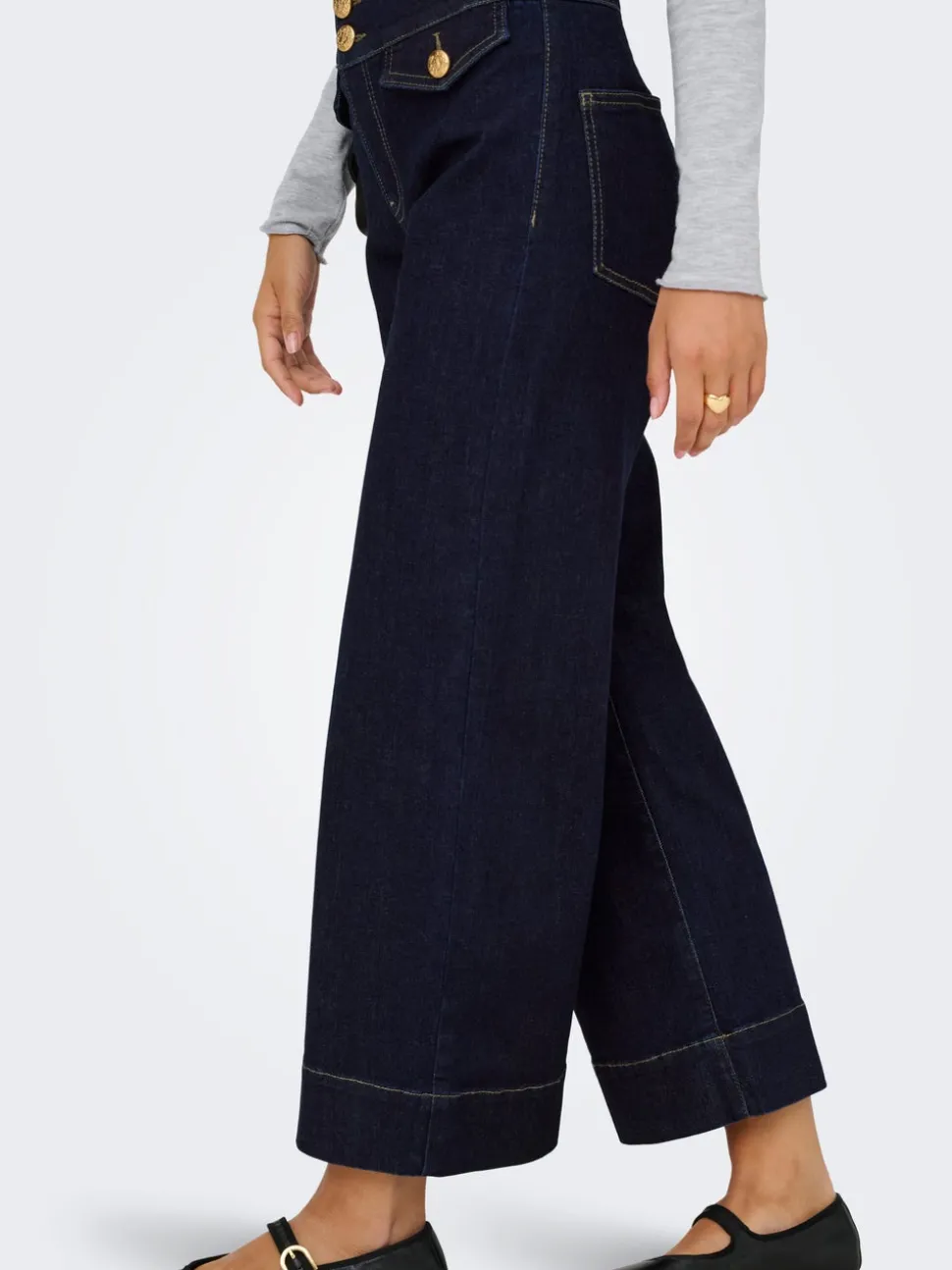 ONLEMILIA Taille haute Coupe large - Courte Jeans