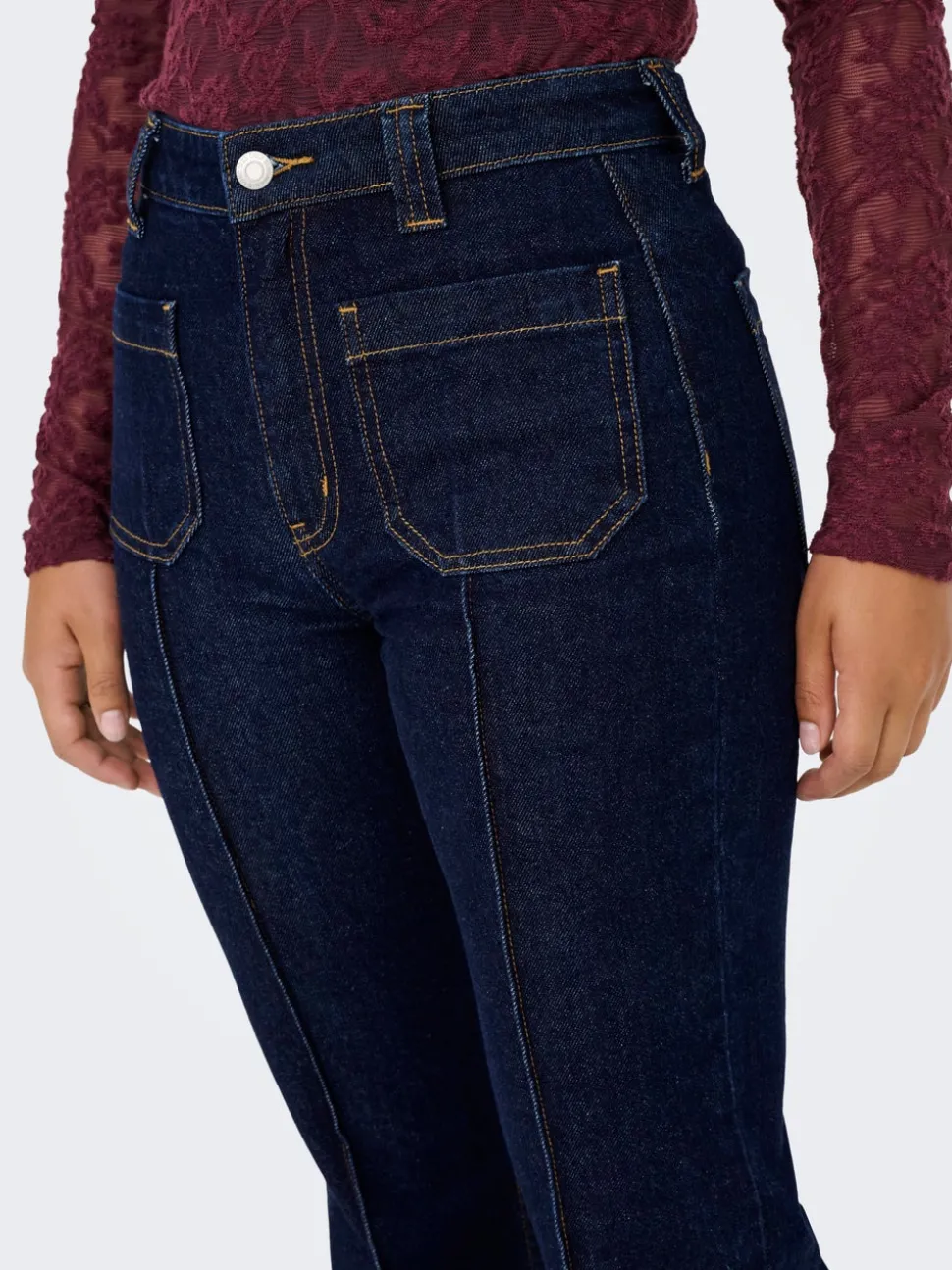 ONLEMILY Taille haute Flared Fit Jeans