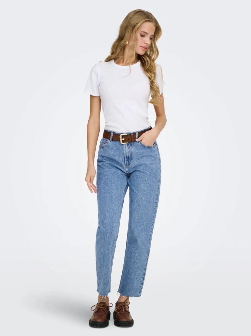 ONLEMILY Taille haute Straight Fit Court Jeans
