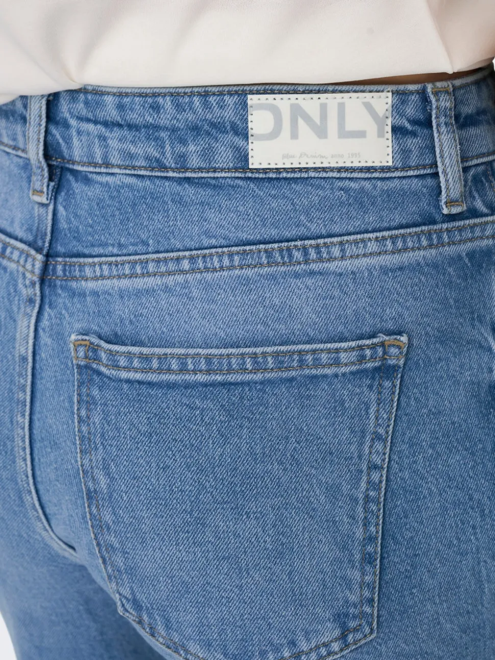 ONLEMILY Taille haute Straight Fit Longueur cheville Jeans