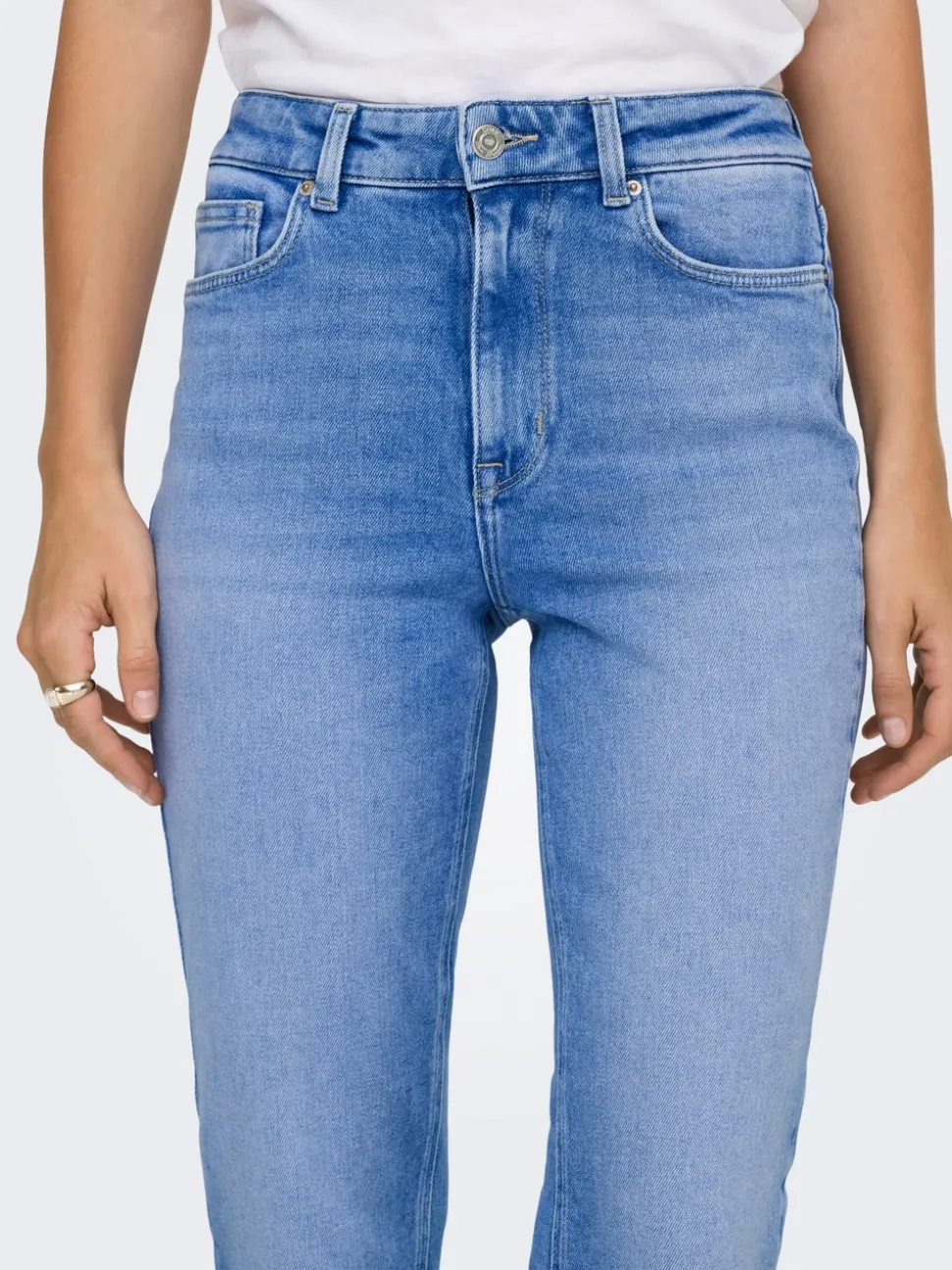 ONLEMILY Taille haute Straight Fit Longueur cheville Jeans