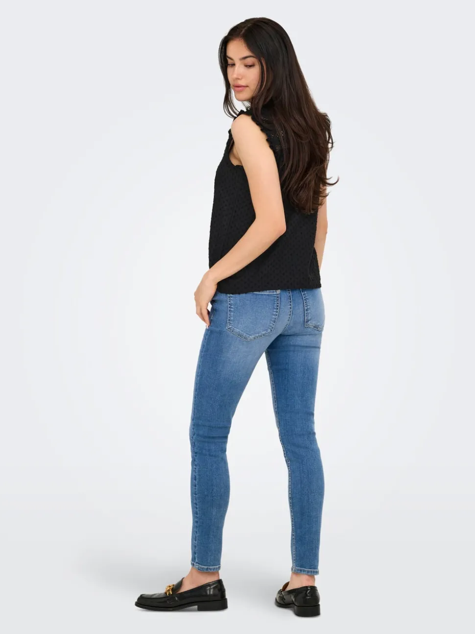 ONLEVELYN Top