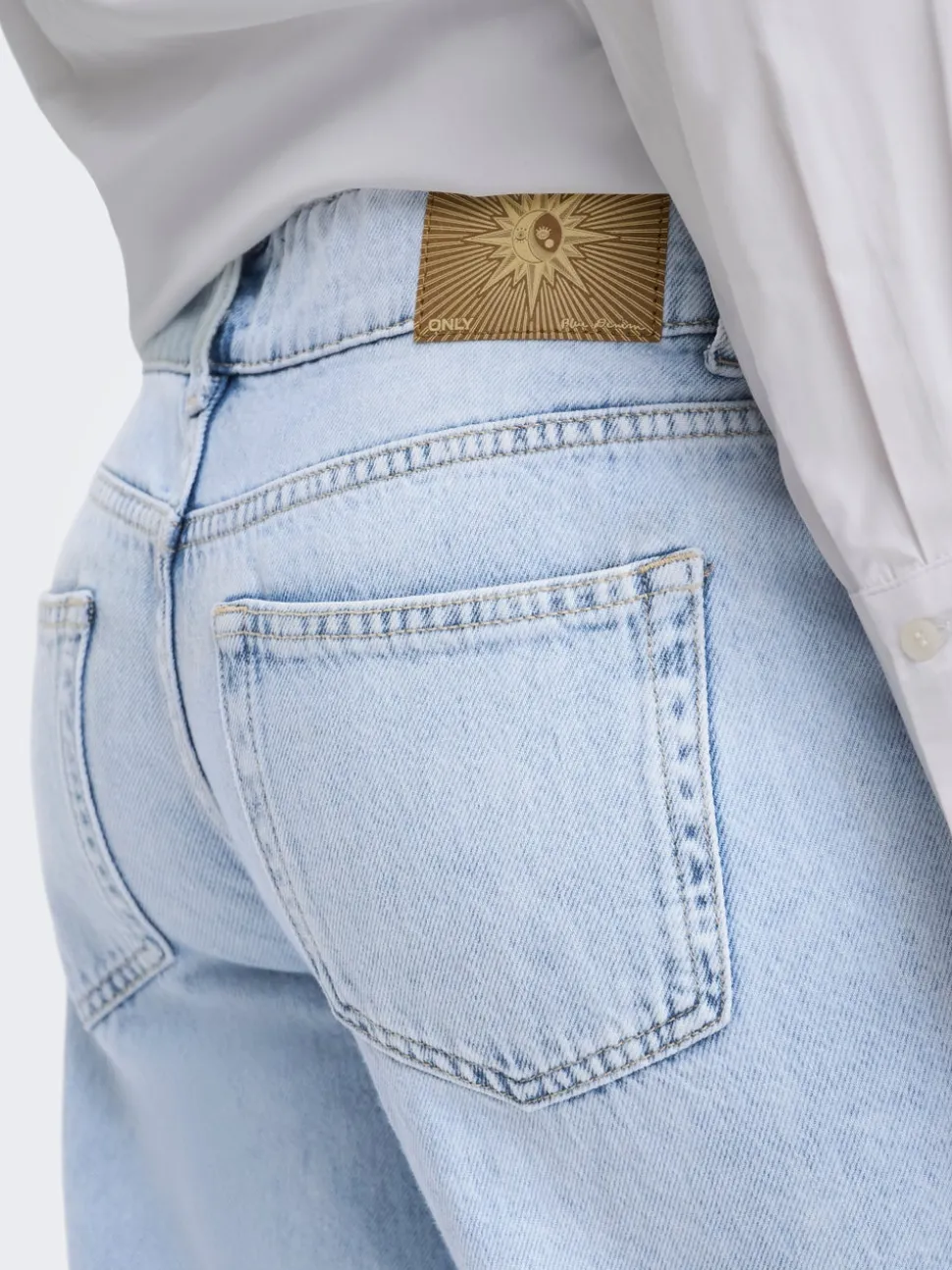 ONLEZRA Taille basse Wide Leg Fit Jeans