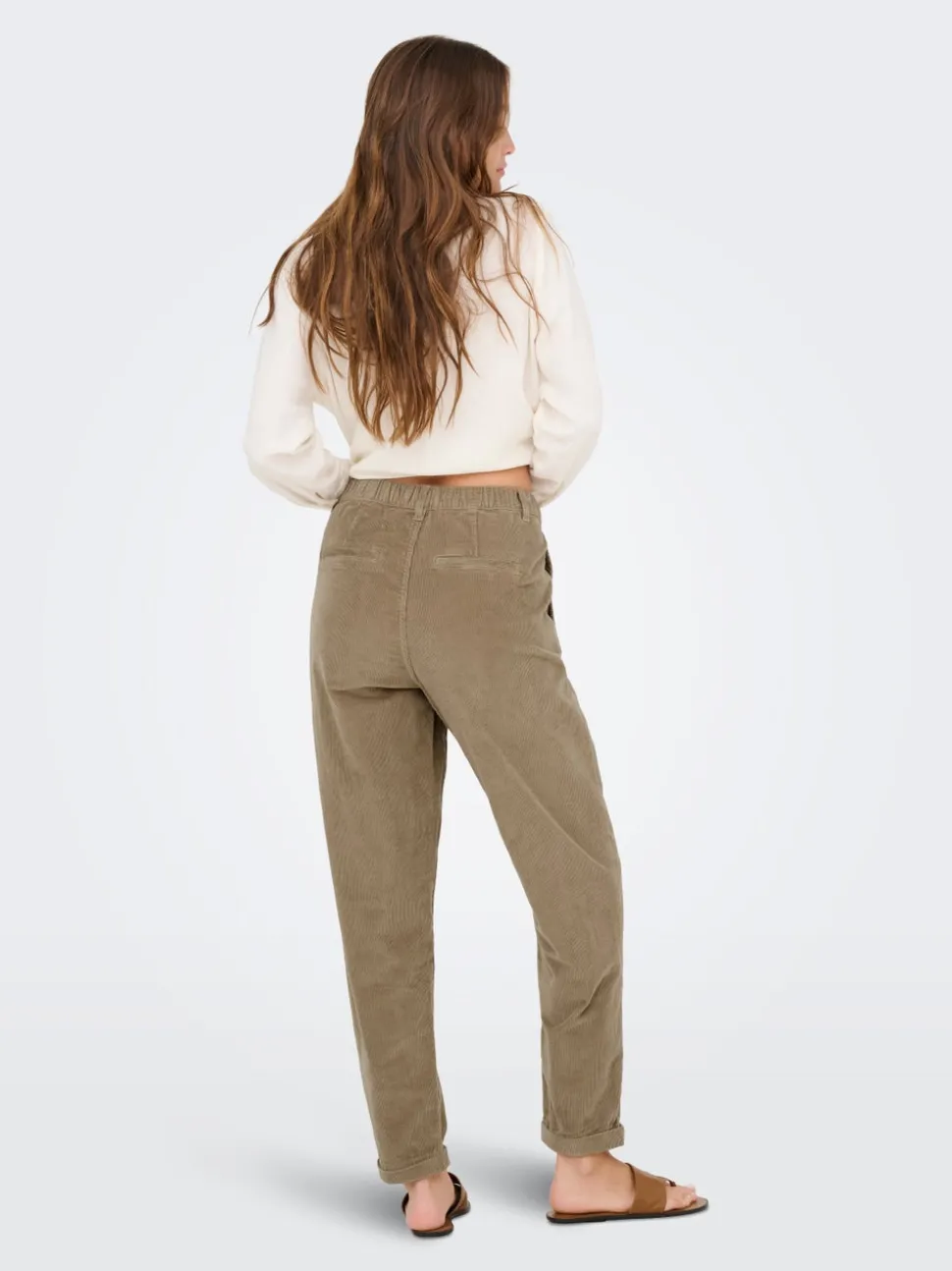ONLFLORA Pantalon classique en velours côtelé coupe carotte