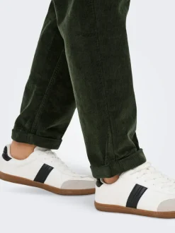 ONLFLORA Pantalon classique en velours côtelé coupe carotte