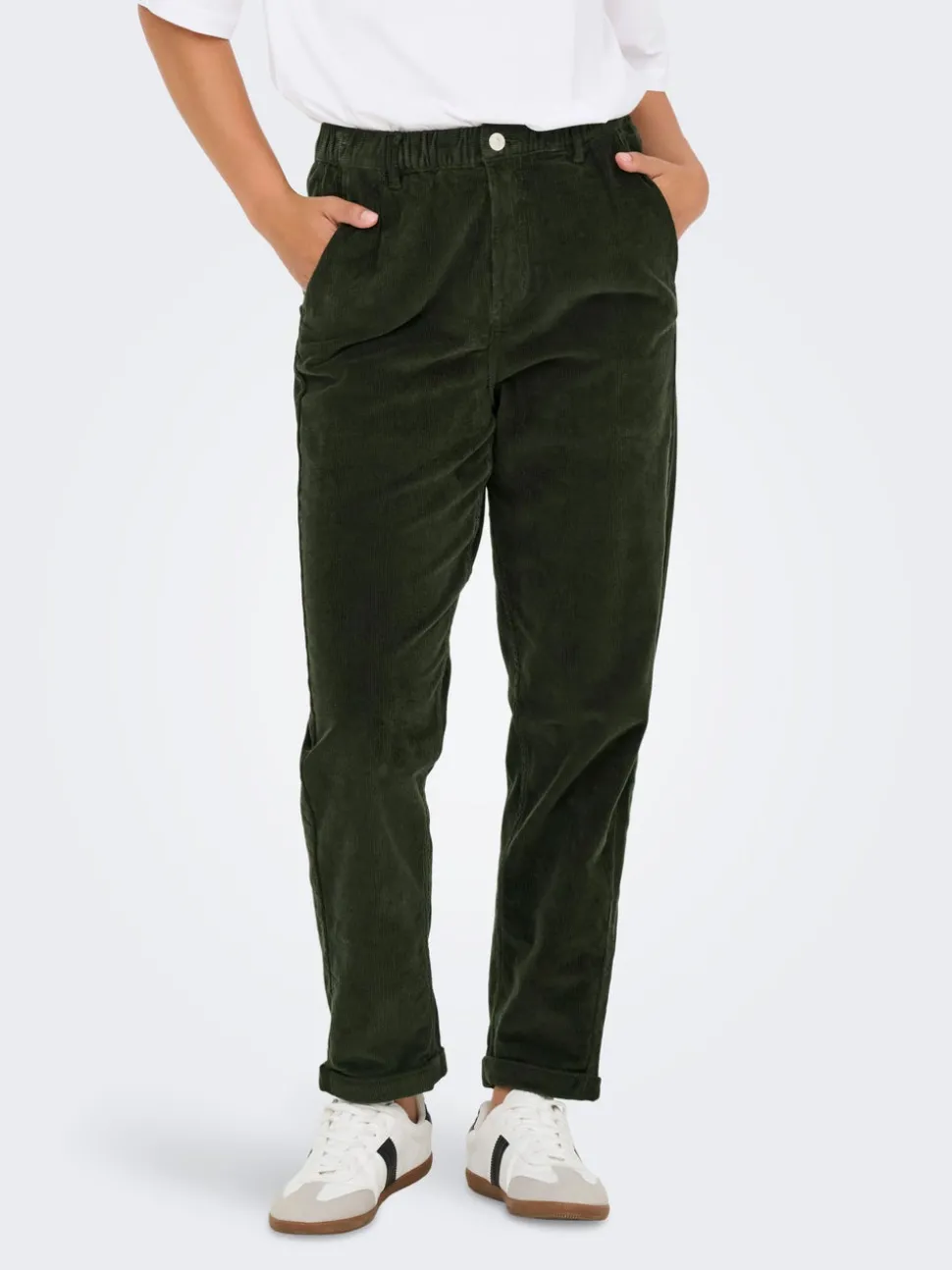 ONLFLORA Pantalon classique en velours côtelé coupe carotte