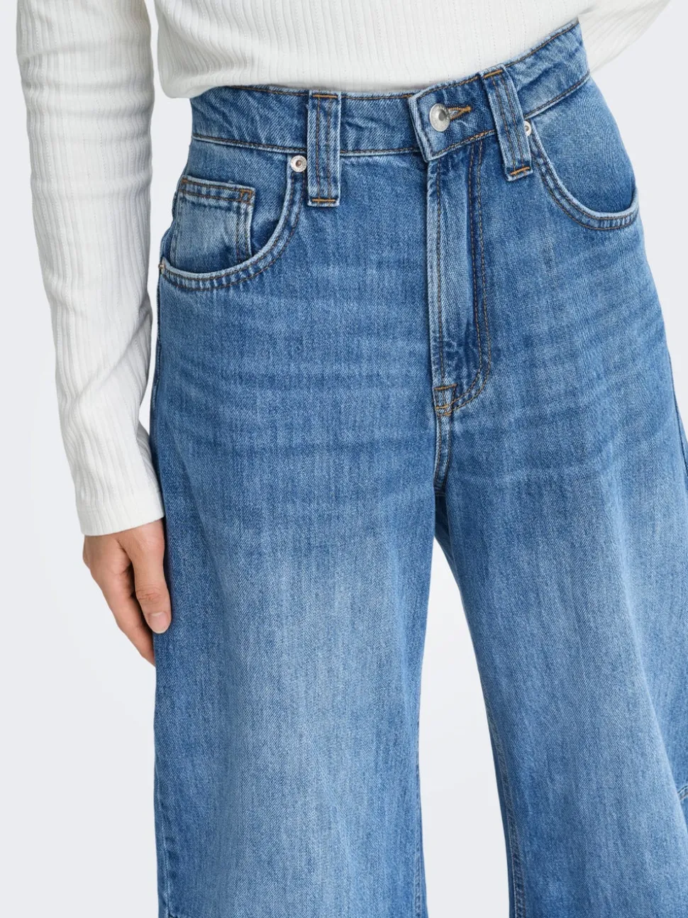 ONLFRANKIE Taille haute Coupe barrel Longueur cheville Jeans